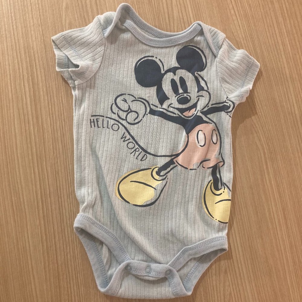 Disney Baby Classic Mickey Mouse Bodysuit 6-9 Months Light Blue Ribbed Snaps